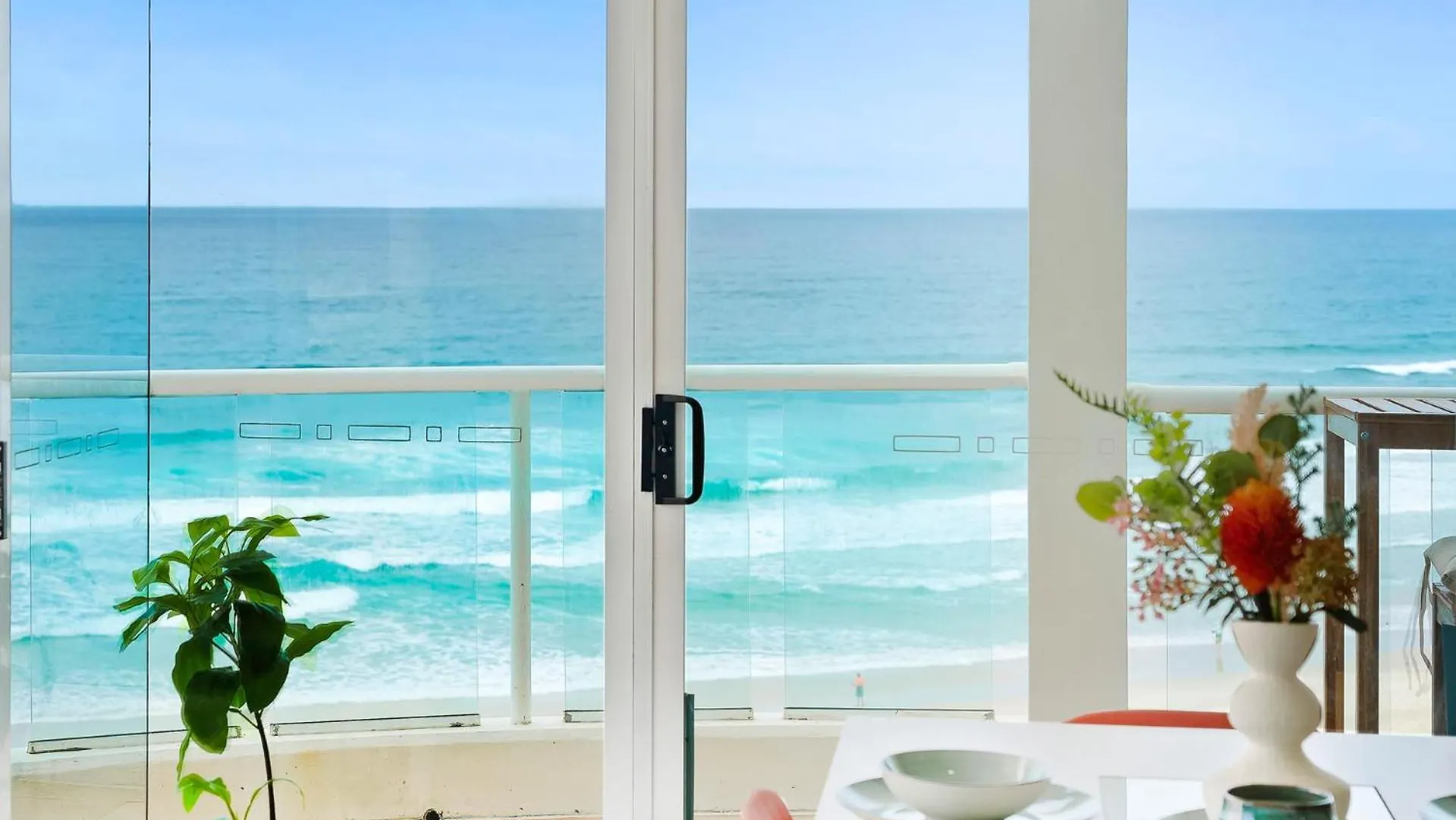 Penthouse Views With Private Rooftop Terrace Gold Coast Australia