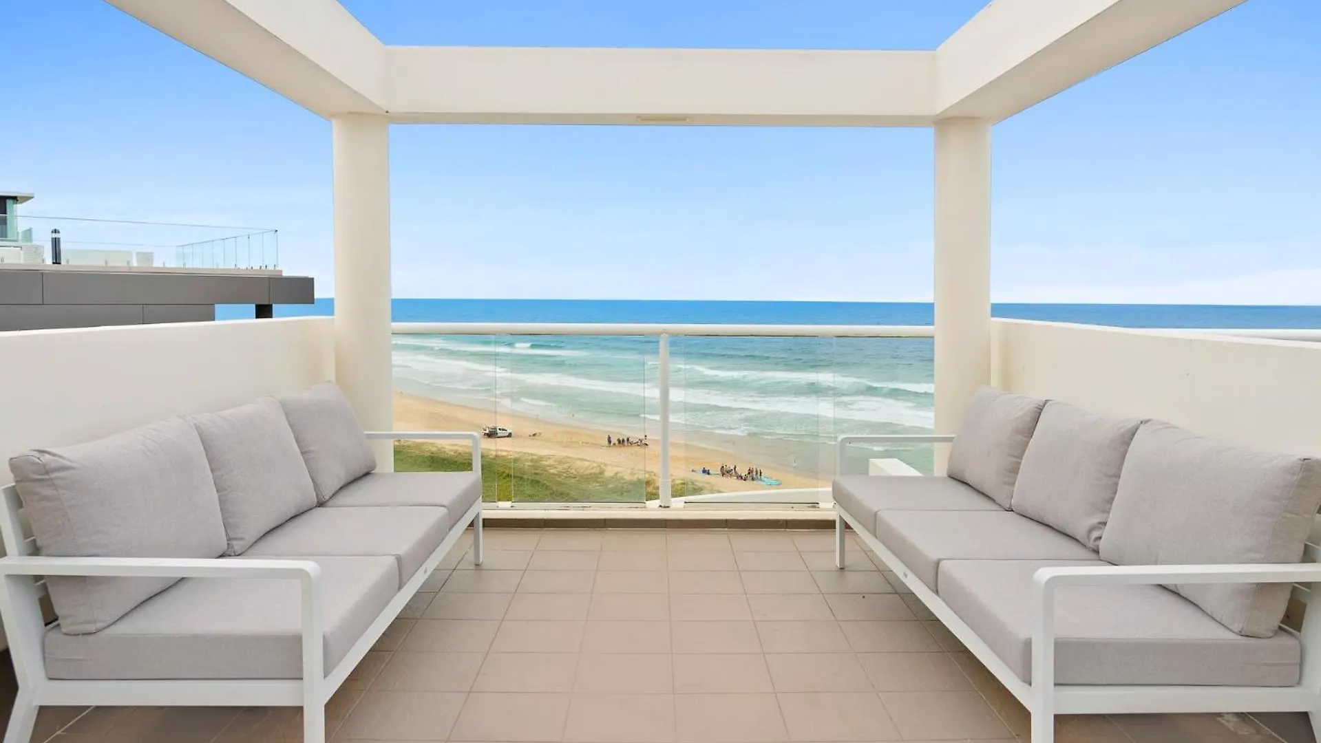 Apartment Penthouse Views With Private Rooftop Terrace Gold Coast Australia