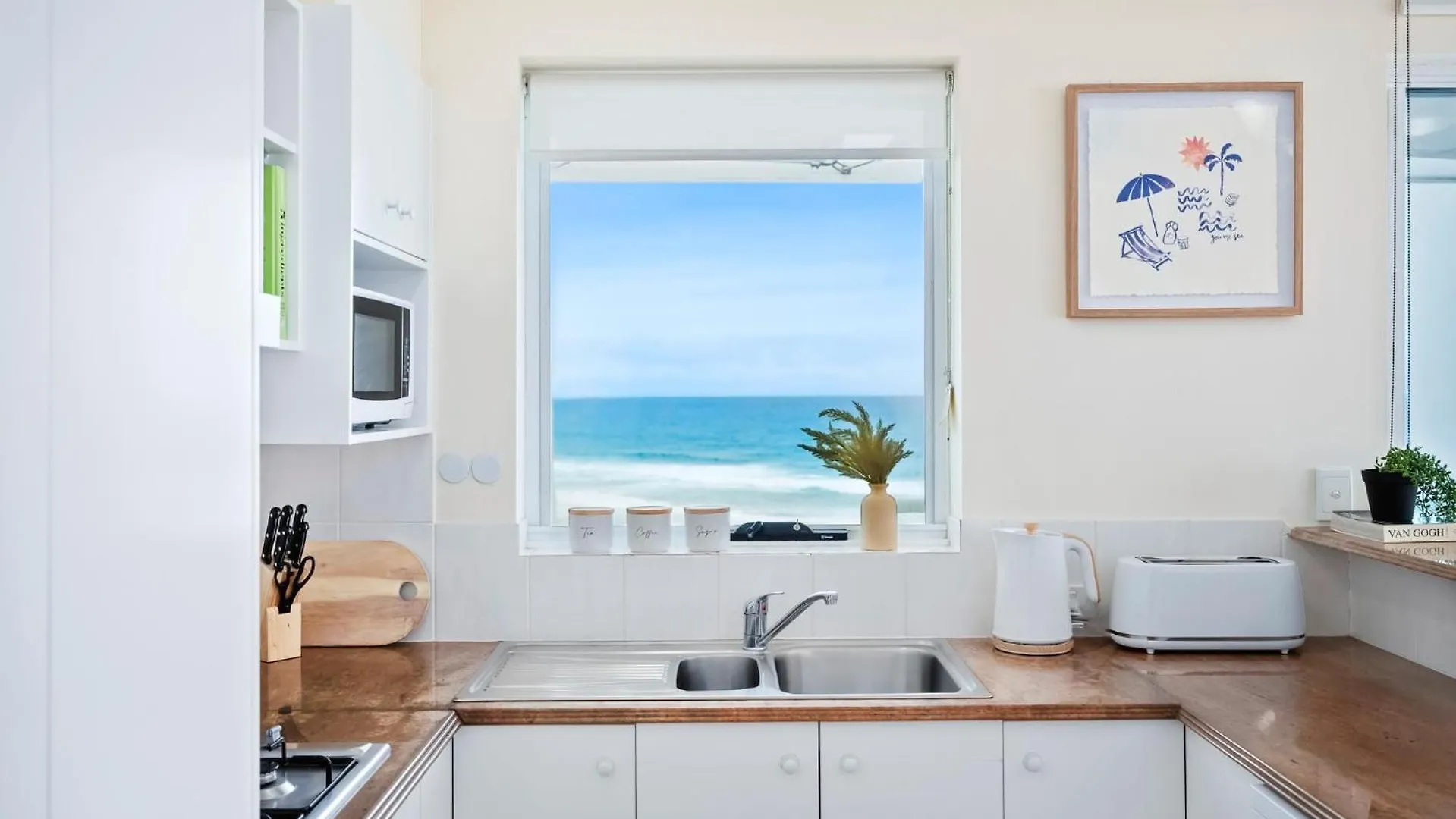 Penthouse Views With Private Rooftop Terrace Gold Coast 0*,  Australia