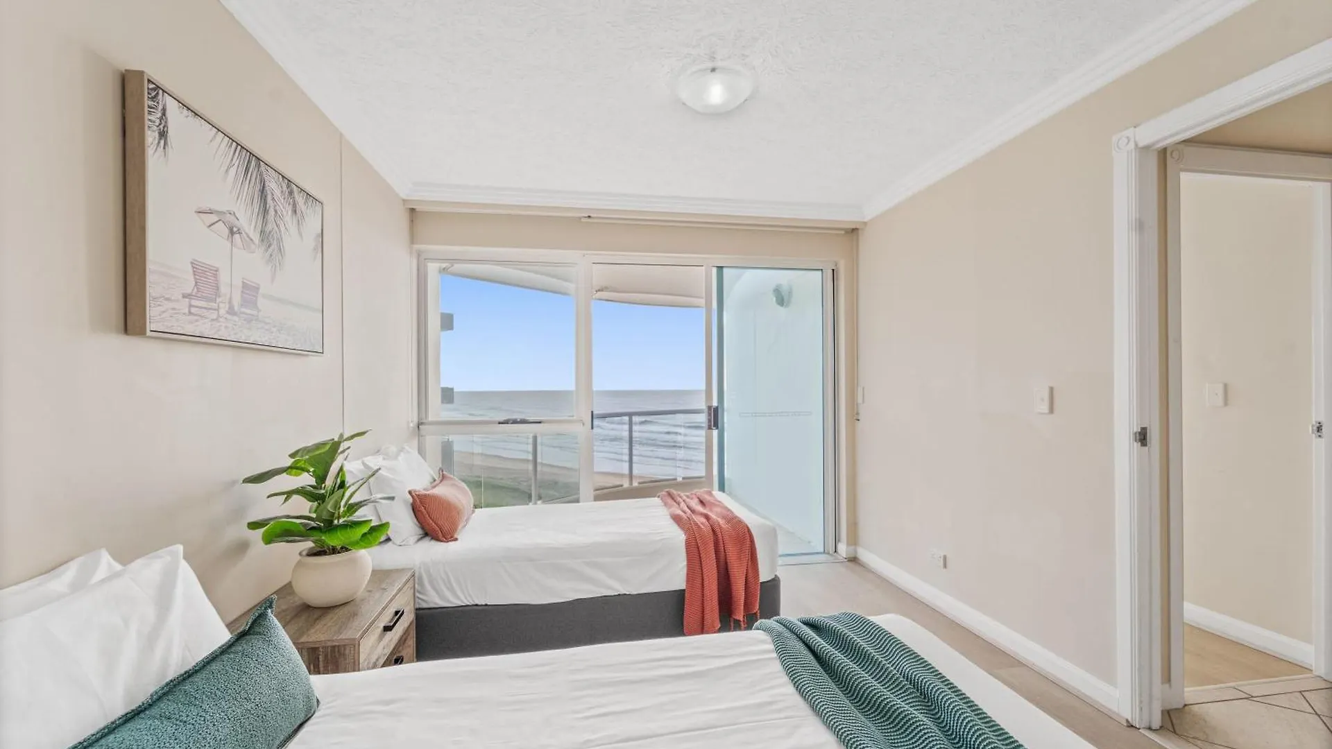 Apartment Penthouse Views With Private Rooftop Terrace Gold Coast