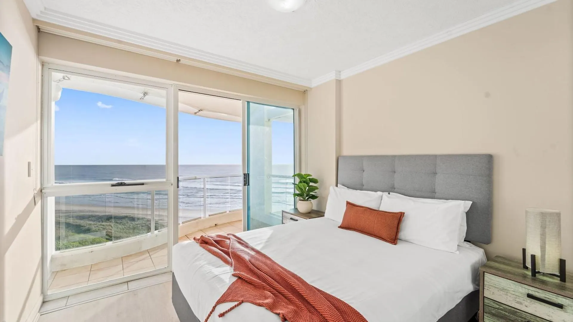 Apartment Penthouse Views With Private Rooftop Terrace Gold Coast Australia